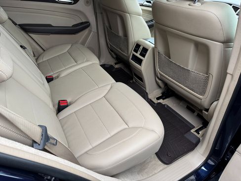 Used 2015 Mercedes-Benz ML 350 4MATIC image 20