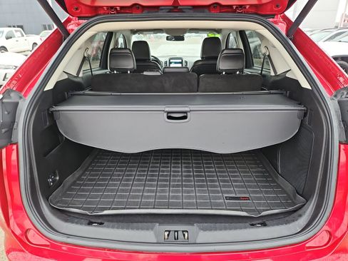 Used 2023 Ford Edge Titanium image 11