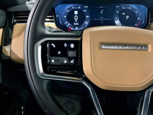 Used 2024 Land Rover Range Rover Sport SE image 23