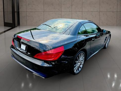Used 2020 Mercedes-Benz SL 550 image 10