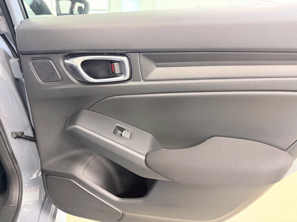 Used 2024 Honda Civic Sport image 29