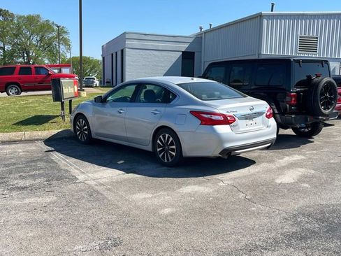 Used 2017 Nissan Altima 2.5 SL image 5