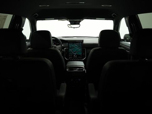 New 2026 GMC Acadia Elevation w/ Black Edition FWD image 14