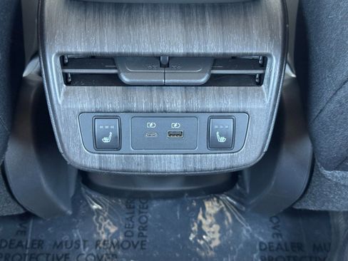 Used 2023 Nissan Ariya FWD image 30