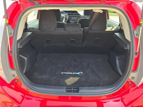 Used 2013 Toyota Prius C Three FWD image 14