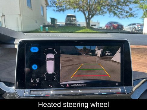 Used 2025 Volkswagen Atlas SE image 17