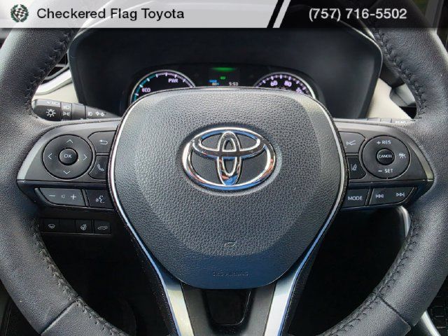 Used 2021 Toyota RAV4 XLE w/ Convenience Package AWD/4WD image 13
