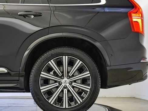 Certified 2025 Volvo XC90 B6 Plus image 10