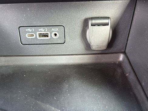 Certified 2022 Nissan Sentra SV w/ All-Weather Package image 16