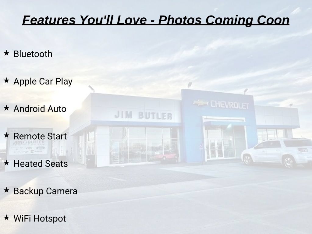 Used 2021 Chevrolet Silverado 1500 LT Trail Boss w/ Convenience Package II AWD/4WD image 2