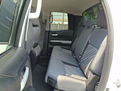 Used 2019 Toyota Tundra SR5 AWD/4WD image 11