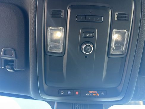 Used 2023 Chevrolet Tahoe RST image 21