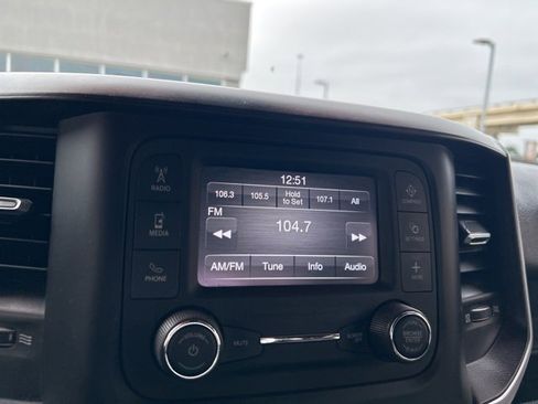 Used 2021 RAM 2500 Big Horn image 23