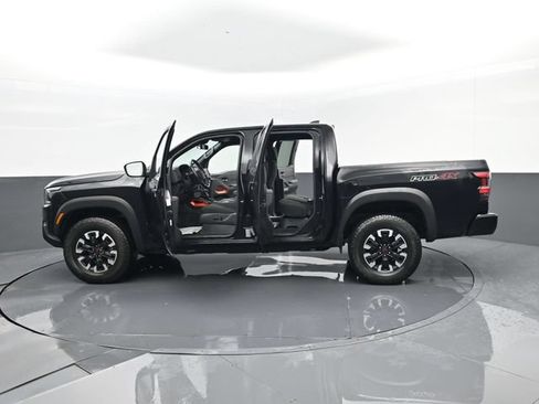Used 2024 Nissan Frontier PRO-4X AWD/4WD image 29