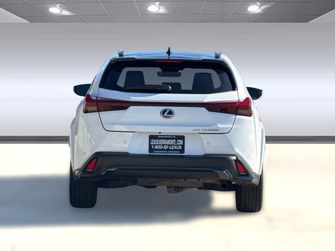 Used 2025 Lexus UX 300h AWD w/ Cold Area Package image 10
