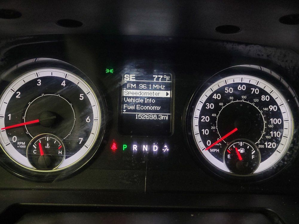 Used 2020 RAM 1500 Classic SLT AWD/4WD image 23
