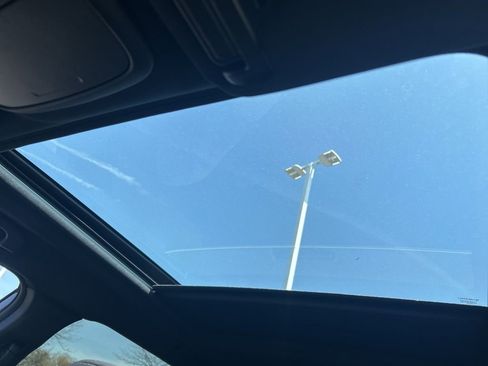 Used 2026 Subaru Forester Premium AWD/4WD image 8