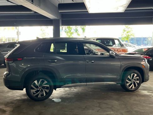 New 2025 Volkswagen Tiguan S image 38