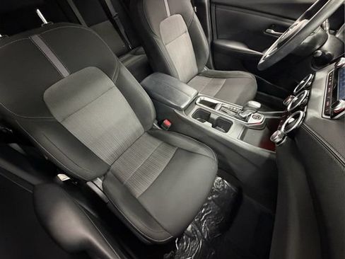 Certified 2025 Nissan Sentra SV FWD image 24