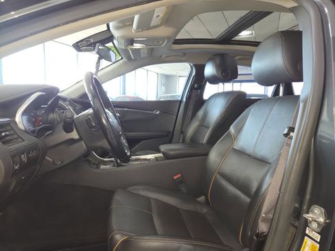 Used 2014 Chevrolet Impala LTZ FWD image 18
