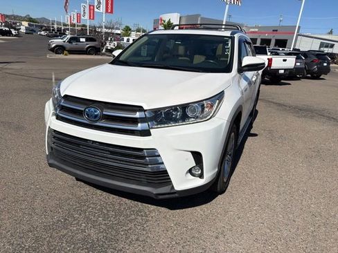 Certified 2019 Toyota Highlander Limited Platinum AWD/4WD image 5