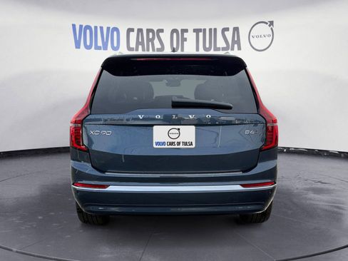 New 2026 Volvo XC90 B6 Plus w/ Protection Package Premier image 4