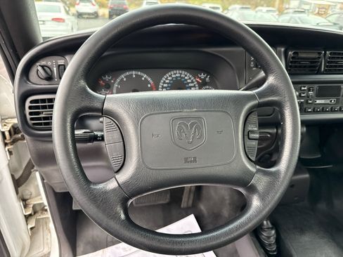 Used 2000 Dodge Ram 1500 Truck 4x4 Regular Cab image 16