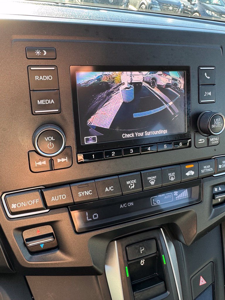 Used 2019 Honda Odyssey LX image 18