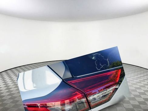 Used 2022 Nissan Rogue SV w/ SV Premium Package image 8