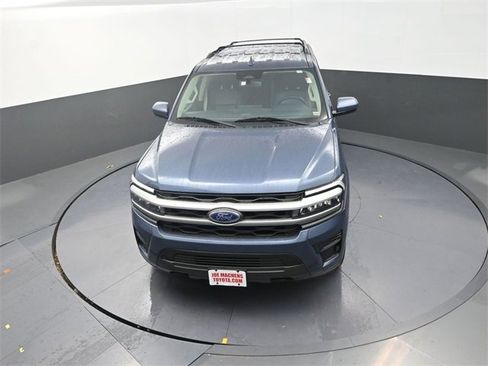 Used 2022 Ford Expedition XLT image 20