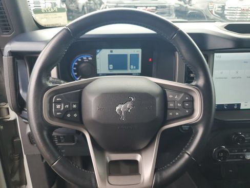 Used 2023 Ford Bronco Outer Banks AWD/4WD image 10