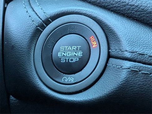 Used 2022 Dodge Durango GT image 17