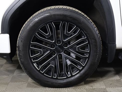 Used 2019 GMC Sierra 1500 Denali w/ Technology Package image 29