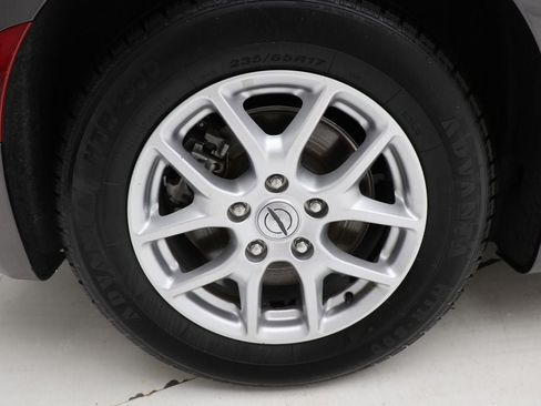 Used 2023 Chrysler Voyager LX FWD image 9