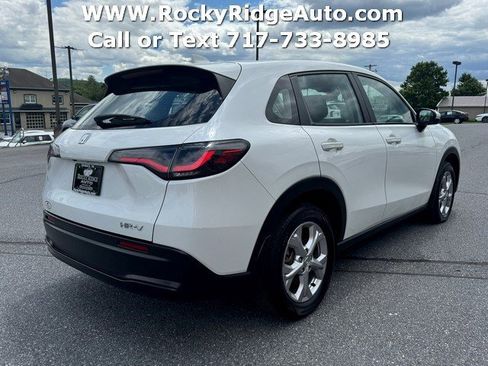 Used 2023 Honda HR-V LX image 7