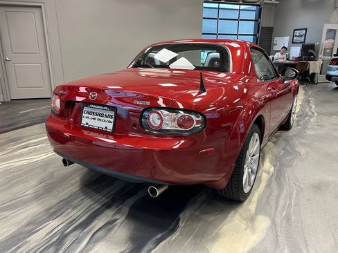Used 2007 MAZDA MX-5 Miata Grand Touring RWD image 29