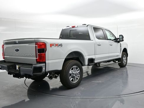 New 2025 Ford F350 Lariat w/ Lariat Ultimate Package image 6