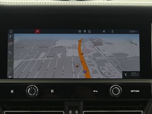 Certified 2022 Porsche Macan GTS AWD/4WD image 34