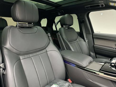 New 2026 Land Rover Range Rover Sport SE AWD/4WD image 14
