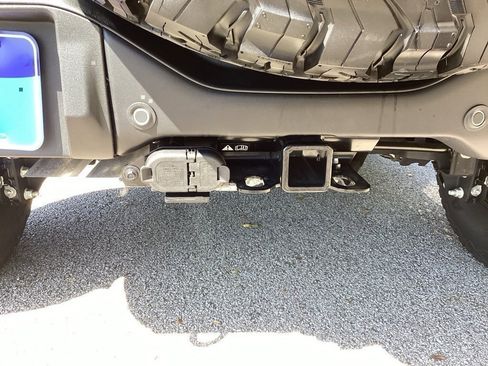 New 2025 Ford Bronco Raptor image 17