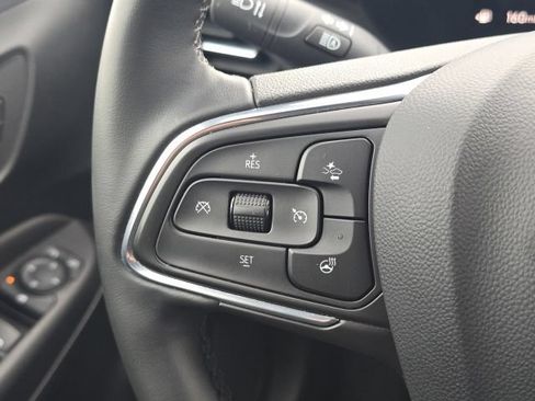 Used 2024 Buick Envista Preferred w/ Convenience I Package FWD image 34