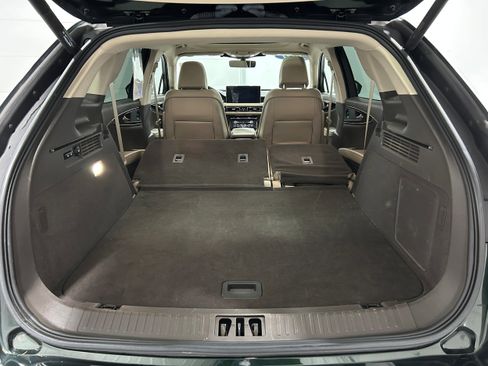 Used 2021 Lincoln Nautilus Reserve image 32