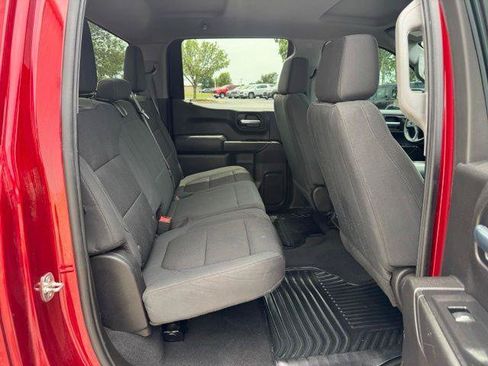 Used 2021 Chevrolet Silverado 1500 Custom RWD image 5