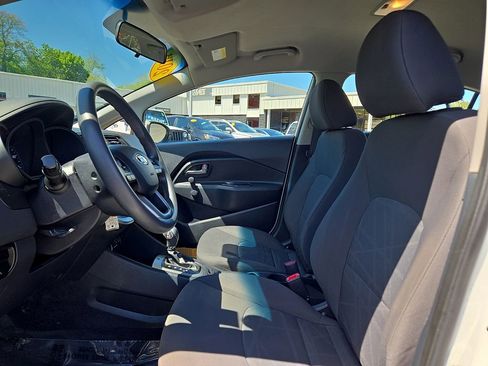 Used 2014 Kia Rio LX FWD image 16