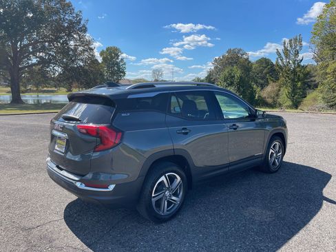 Used 2019 GMC Terrain SLT image 6