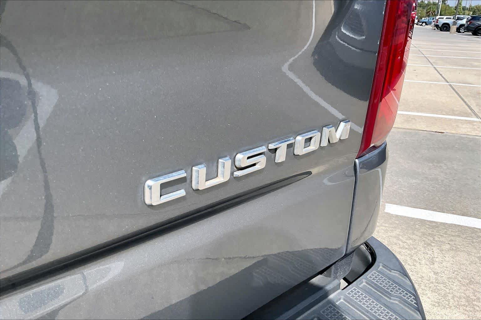 Used 2021 Chevrolet Silverado 1500 Custom AWD/4WD image 10