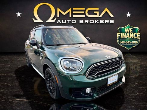 Used 2017 MINI Cooper Countryman S FWD image 1