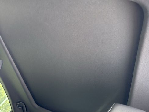 Used 2025 Toyota Camry XSE FWD image 16