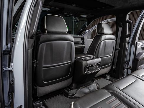 Used 2024 GMC Sierra 2500 AT4X image 34