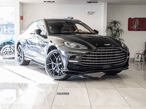 New 2026 Aston Martin DBX 707 image 5